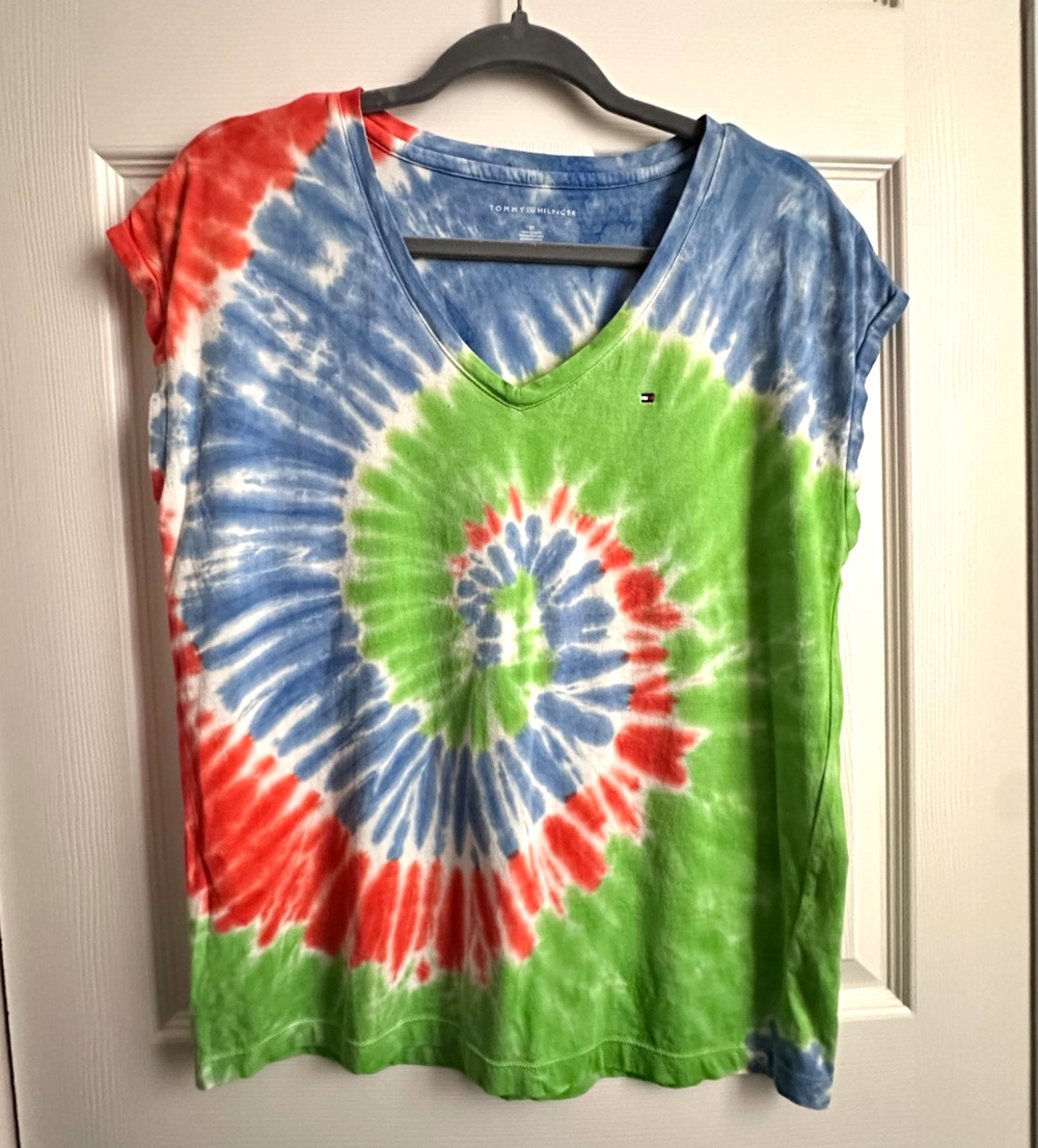 Tommy Hilfiger Short Sleeve V-neck Tie Dye T-shirt Spiral Y2K Hippie Womens MED